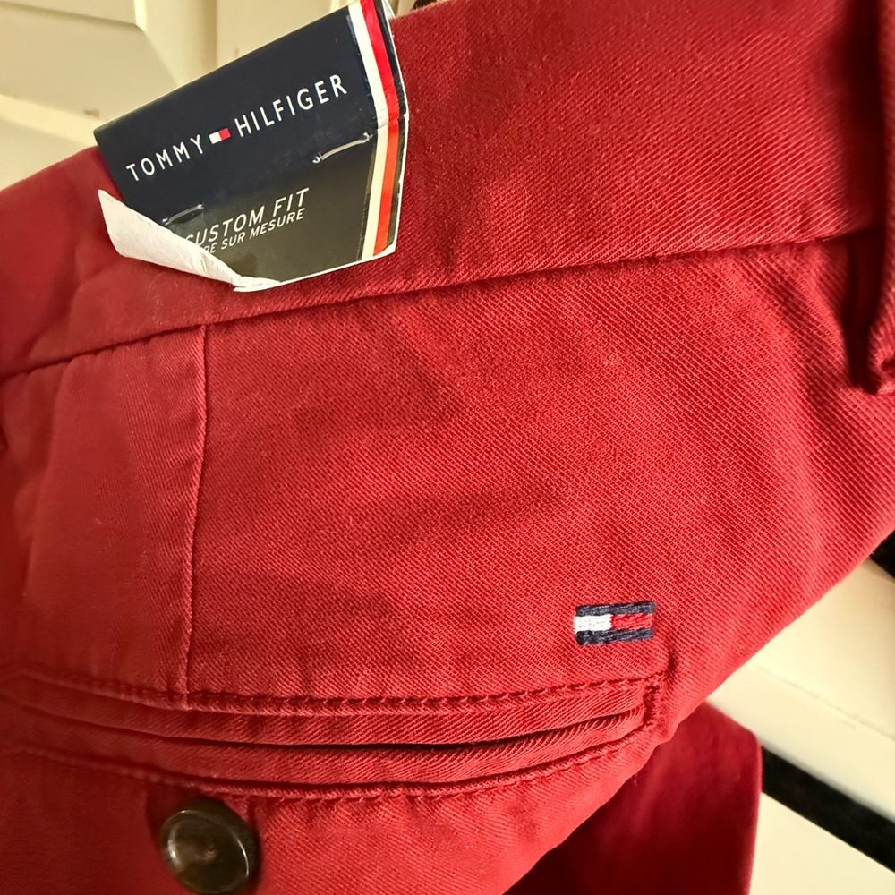 Men’s Tommy Hilfiger Red Khaki Pants Size 36W x 30L